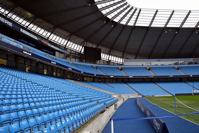 Etihad Stadium - Les tribunes bleues